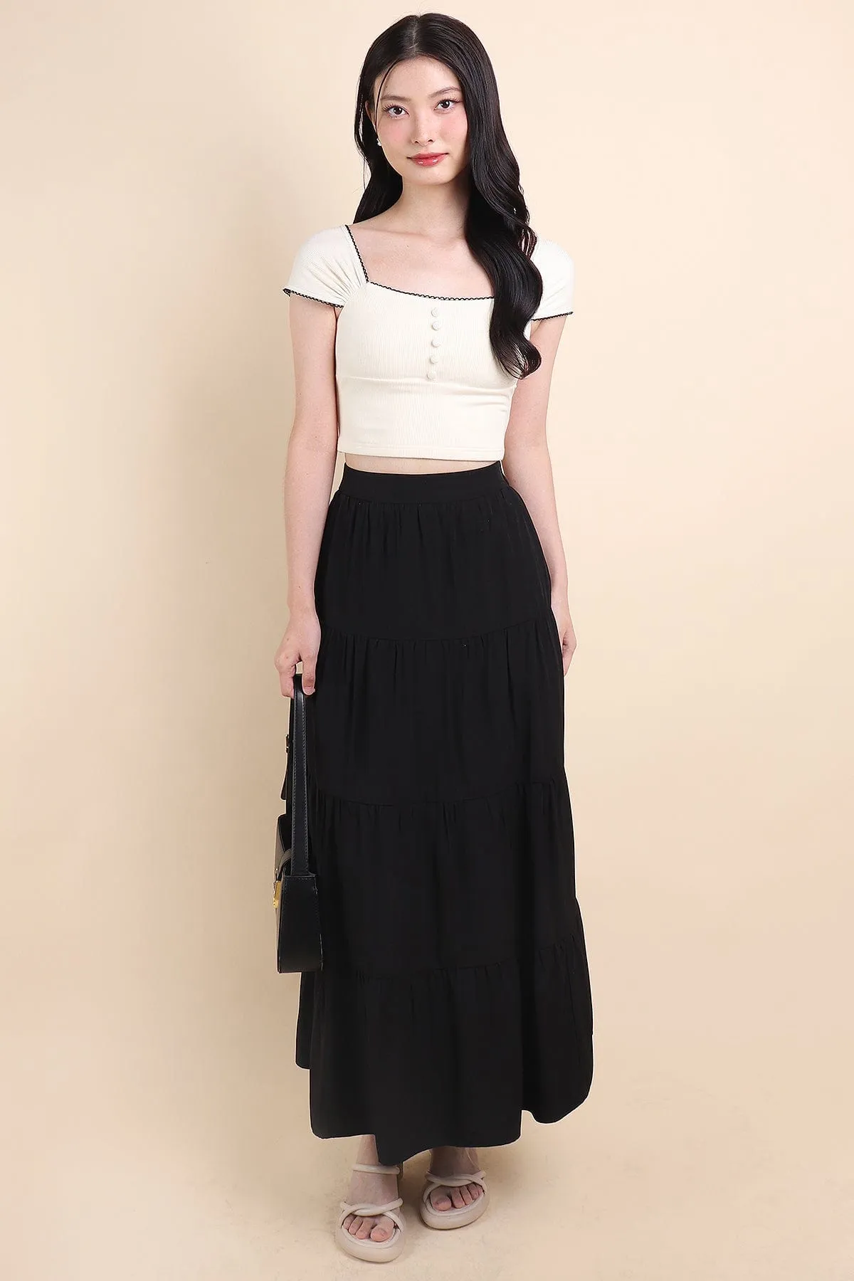 AMOR MAXI SKIRT IN BLACK