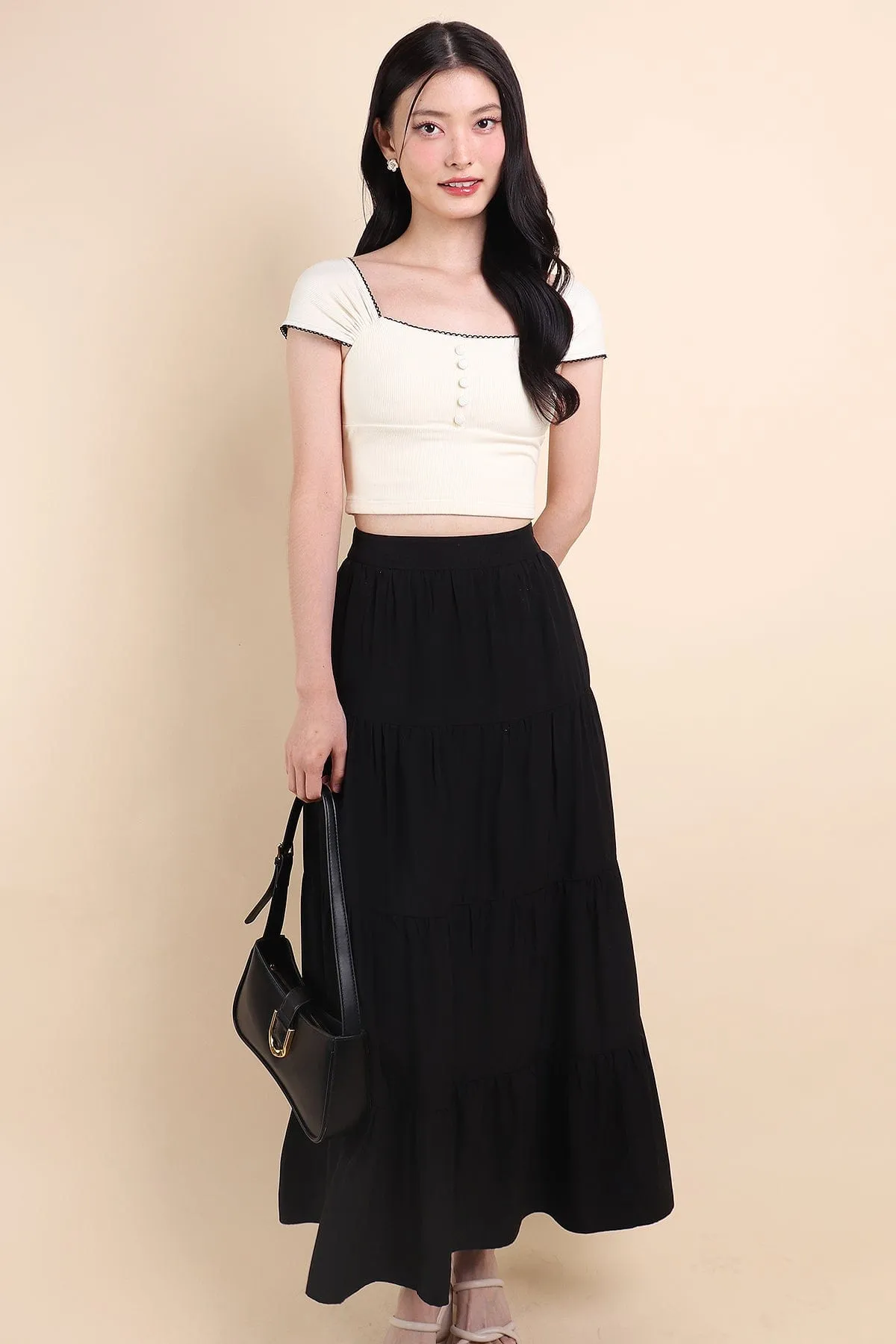 AMOR MAXI SKIRT IN BLACK