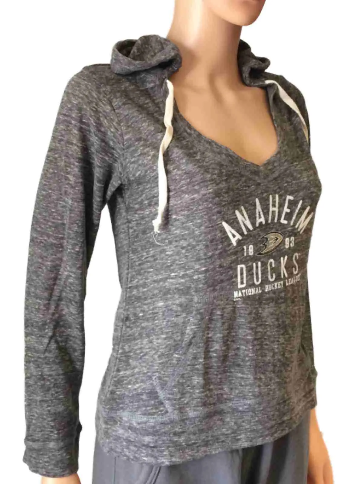 Anaheim Ducks SAAG Women Gray Lightweight Pullover Hoodie Sweatshirt