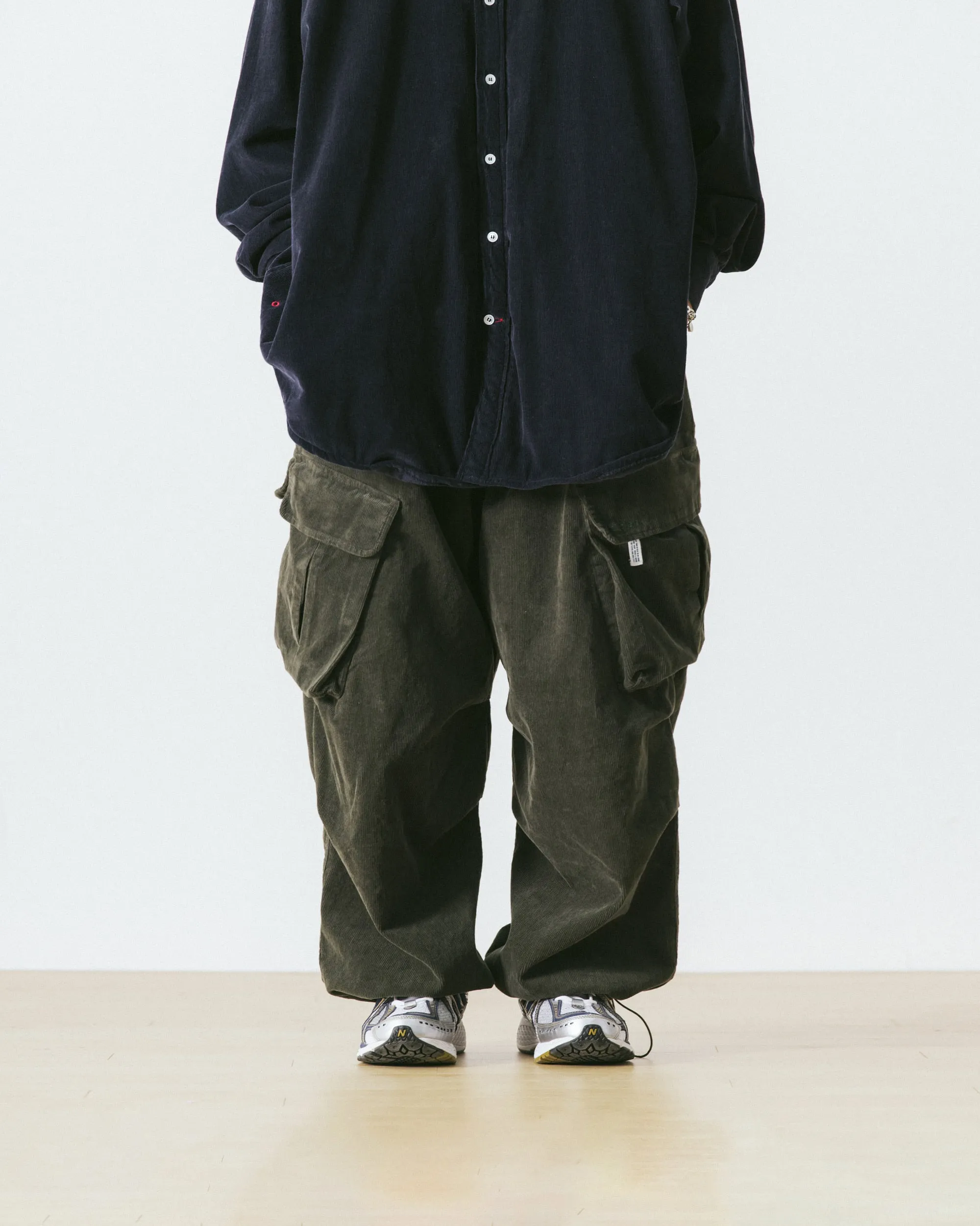 CORDUROY OBLIQUE CARGO BALLOON PANTS - KHAKI