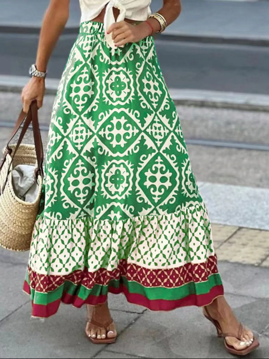 Geometric Elastic Waist Skirt