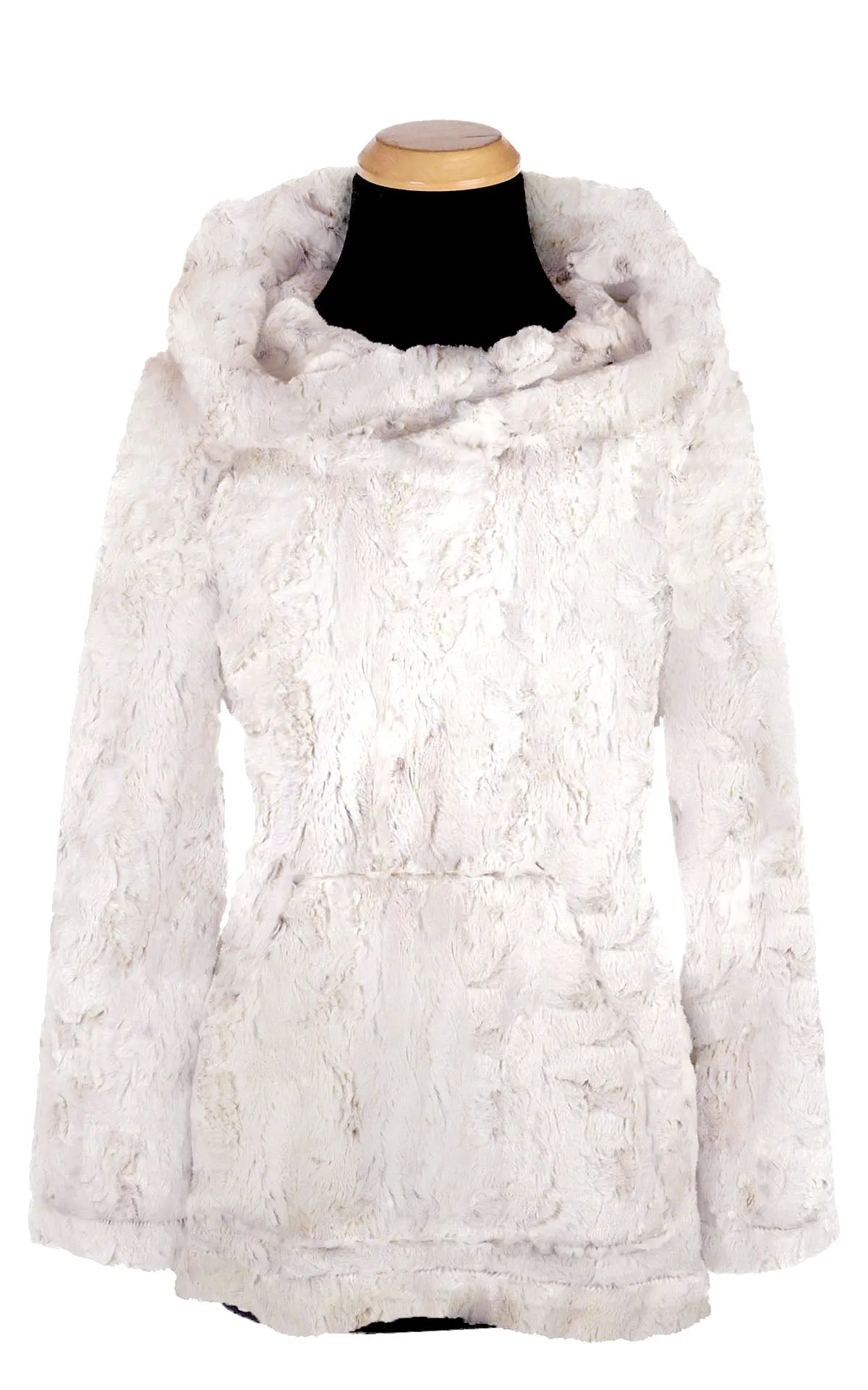 Hooded Lounger - Cuddly Faux Furs