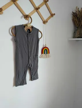 Kyte Baby Sleeveless Snap Romper in Grey (3-6)