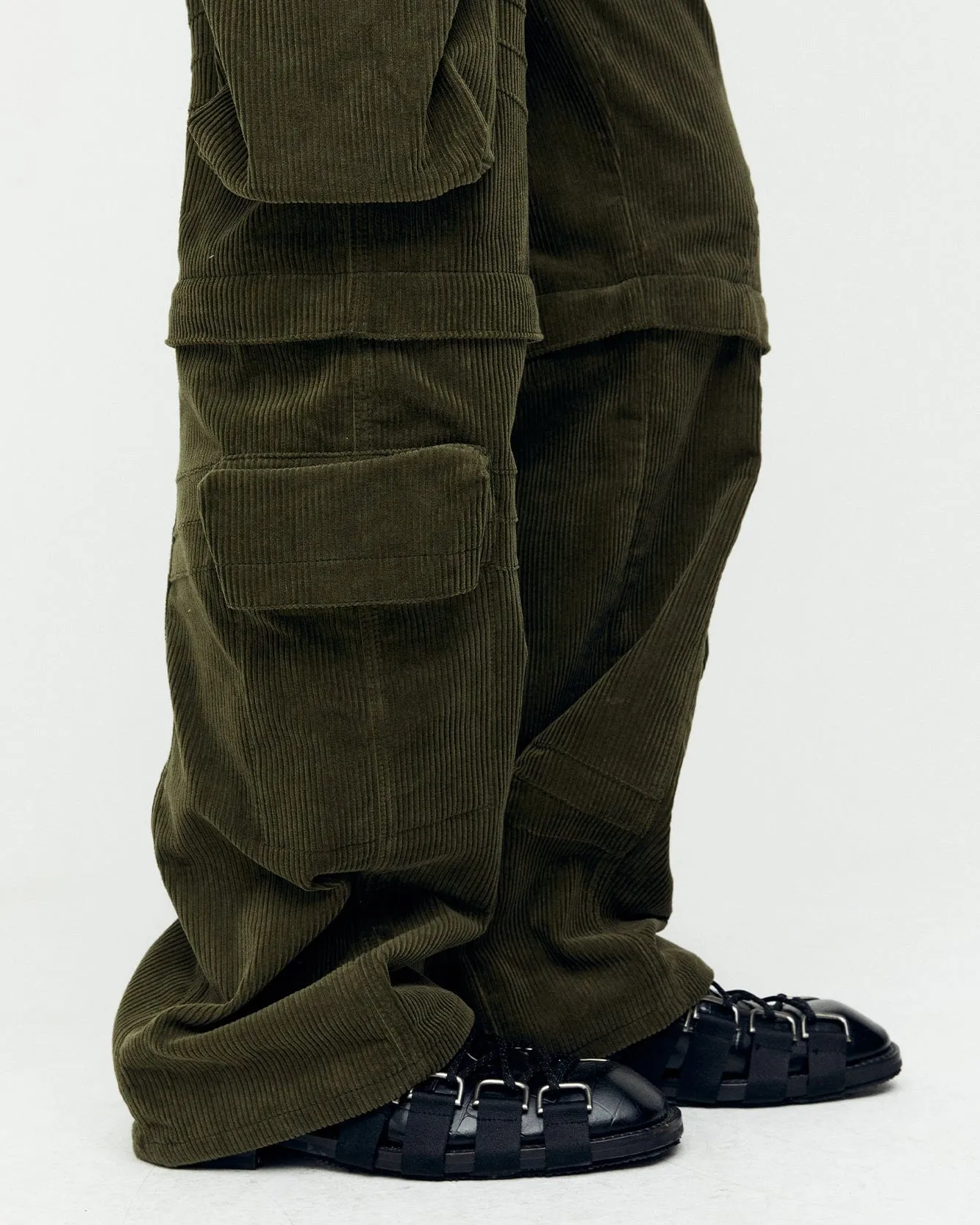 MILANO CORDUROY CARGO PANTS apa751m(KHAKI)