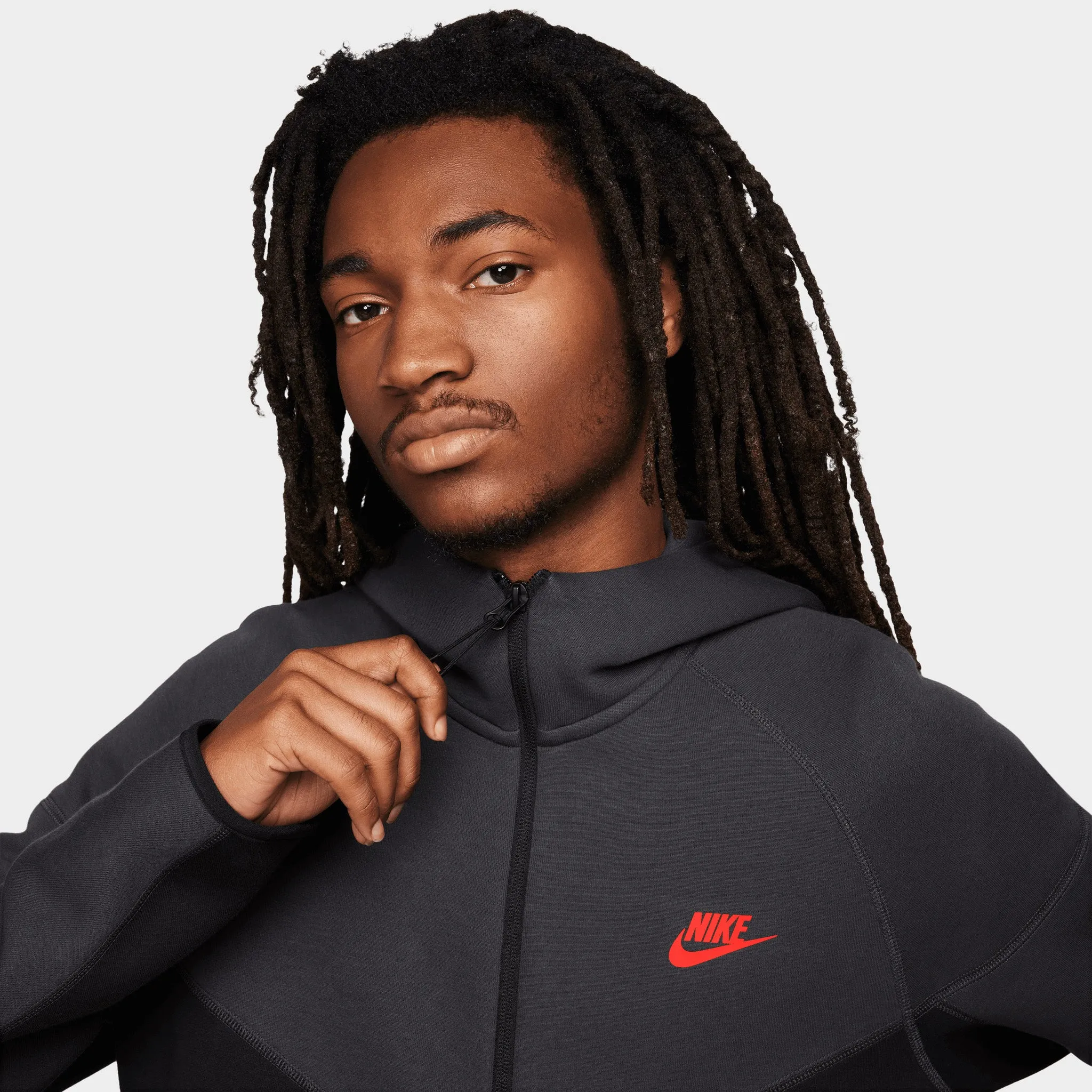 Nike Tech Fleece Full-Zip Windrunner Hoodie Black / Dark Smoke Grey