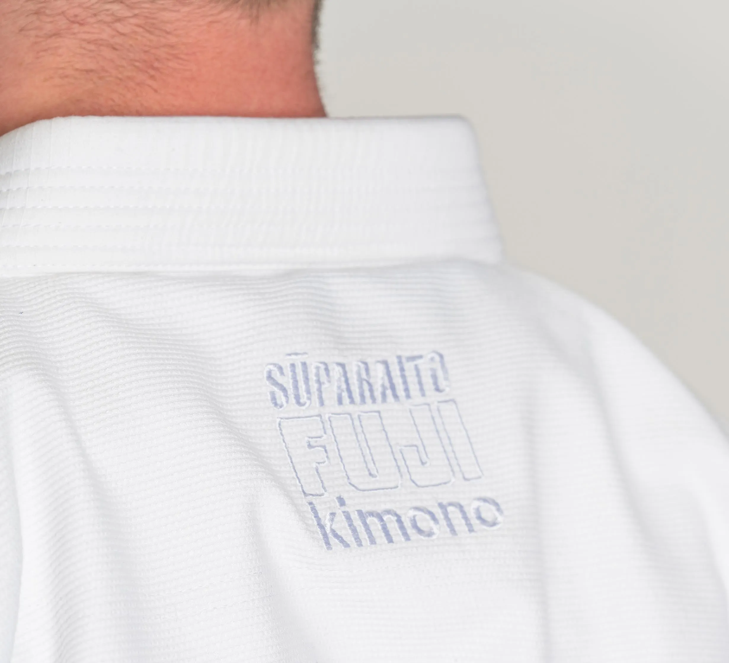 Suparaito BJJ Gi Whiteout