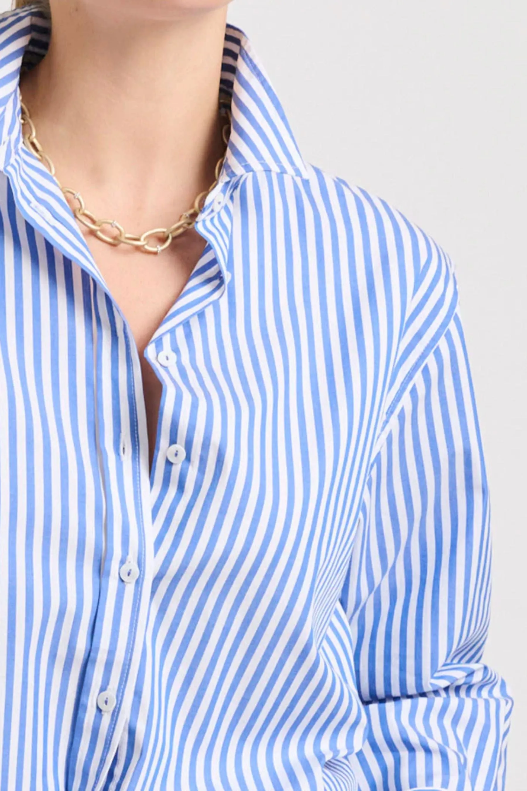 The Elodie Girlfriend Shirt | Mid Blue Stripe